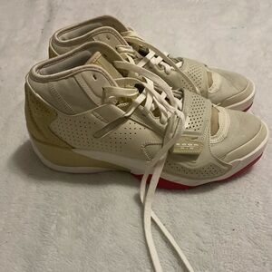 Jordan Zion 2 in Men’s size 11.5